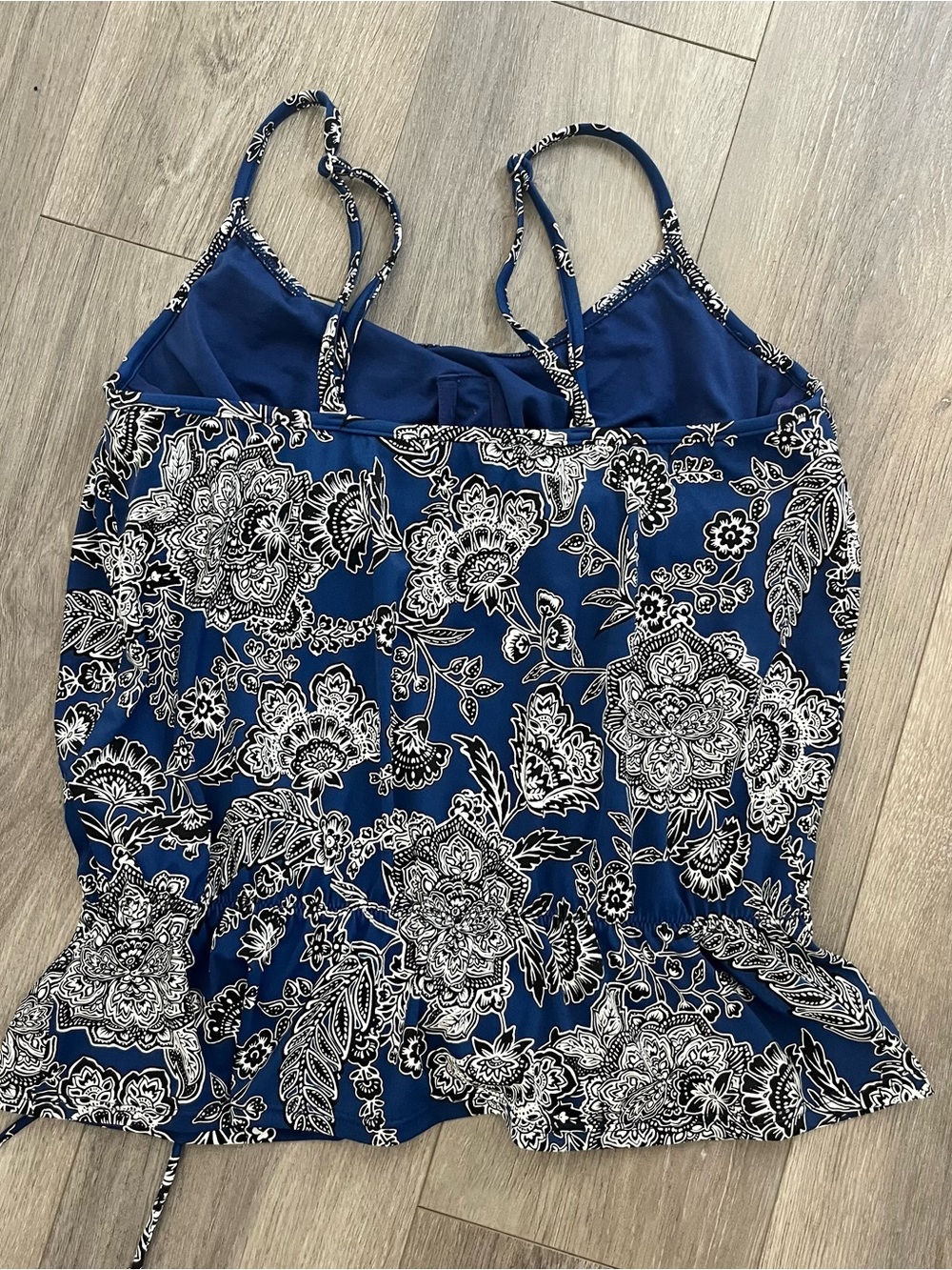 Caribbean Joe Blue Floral Tankini Top Size 14 Adjustable Straps Swim - Picture 3 of 9